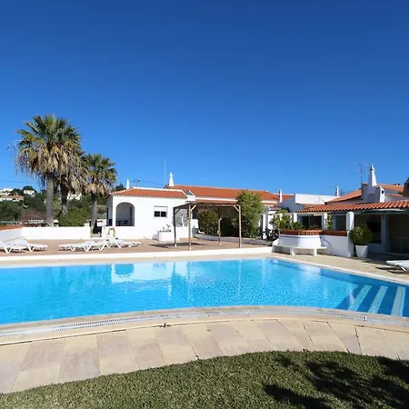 Quinta Da Alfarrobeira - Vale Parra - Guia Albufeira